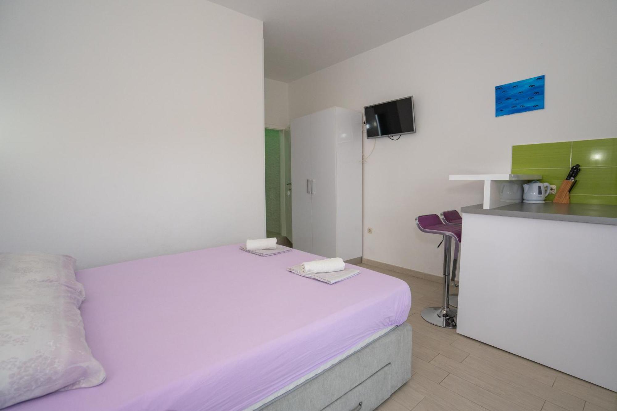 Garden Resort - Apartments Maslina Potocnica Quarto foto
