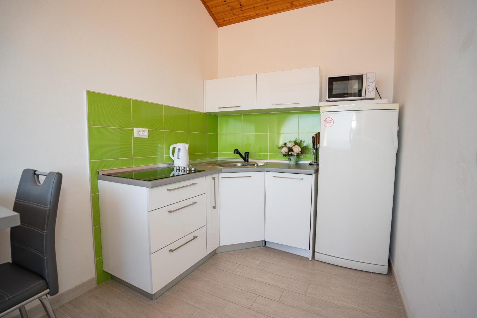 Garden Resort - Apartments Maslina Potocnica Quarto foto